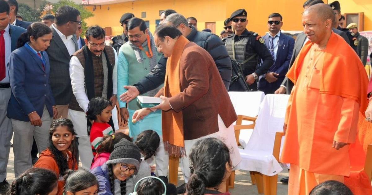 BJP President Nadda, UP CM Yogi distribute chocolates to children and blankets to needy in Lucknow